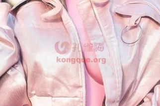 奶牛不止于奶：菌烨tako的原图，让我的壁纸变得太有趣了！