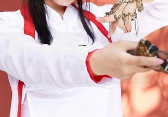 蜜桃社 – 每一幅铃木甜心的定制写真，似乎都在说：看，这里有故事！