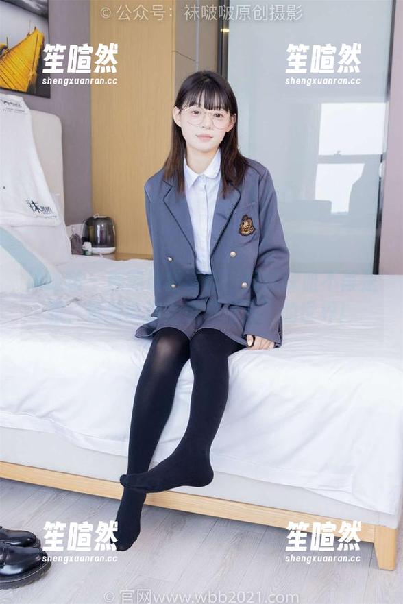 袜啵啵 - 熊熊最新动作：棉袜踩脏不再是罪，资源带你走进“污污”的世界！