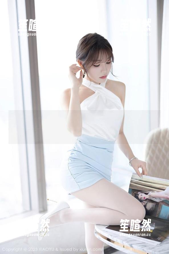 语画界 - 一见油亮，误以为雅雯是新出的润滑油，全套写真了解一下？