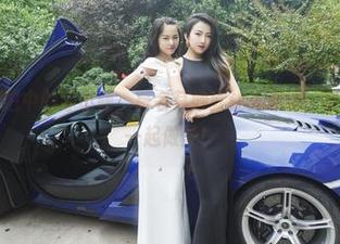 轰趴猫 – 旅拍中的苏小暖，莫名其妙就让人心动，原图壁纸陪你一起做梦！