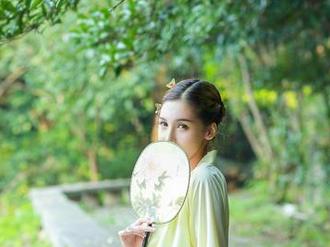 轰趴猫 – 自拍？不！这是陈雅漫的浴室—每张图片都是心情的写照，完全免费！