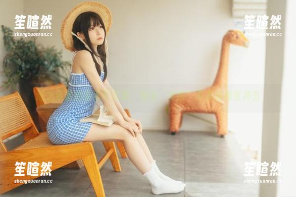 迷之呆梨的高清写真集，感受‘炙热’带来的视觉冲击