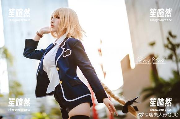 你没见过的月下巡游！迷失人形QUQ的定制写真，想知道她在想什么吗？