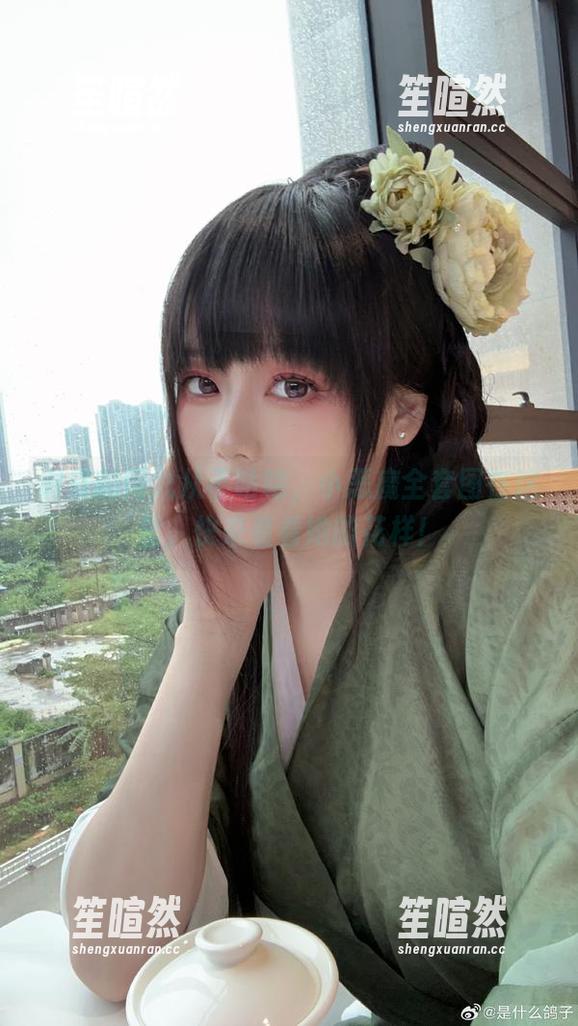 调皮的阿九从不咕咕，小恶魔全套图在这里，快来看看她的花样！