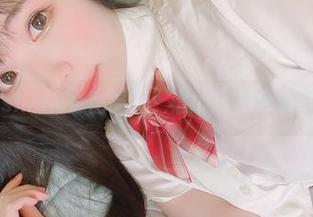 最新霜月shimo套图降临，谁能抗拒她的美脚诱惑？